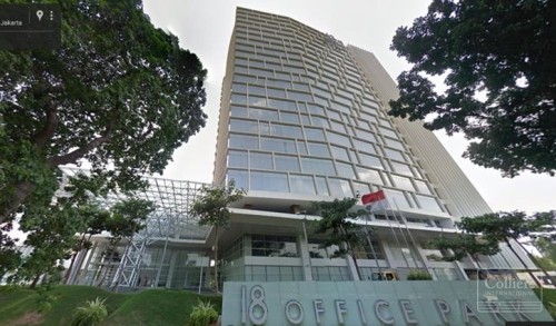 18 Office Park merupakan gedung perkantoran yang terletak di Jalan TB Simatupang, Jakarta Selatan. Gedung ini dikembangkan oleh PT Kalma Propertindo Jaya dan te...