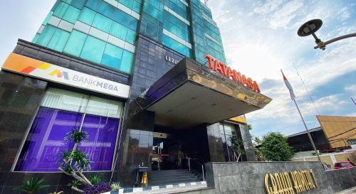 Completed office rent lease, sewa kantor | We provide Indonesia infrastructure map on various property sectors and data. Access property listings, infrastructure developments, news, and valuable transaction data for informed decisions.