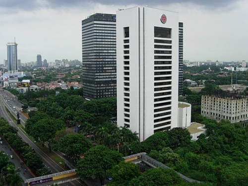 Wisma Indocement adalah gedung perkantoran  yang terletak di jantung bisnis kota, tepatnya pada Jl. Jend sudirman, Jakarta Selatan. Gedung ini memiliki 19 lanta...