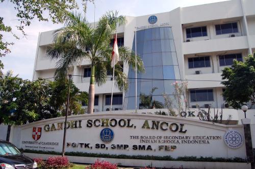 Gandhi Elementary School Ancol, 私立学校 | We provide Indonesia infrastructure map on various property sectors and data. Access property listings, infrastructure developments, news, and valuable transaction data for informed decisions.