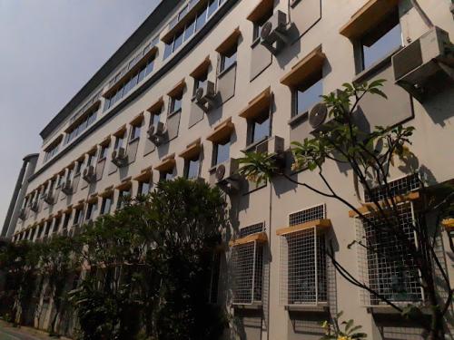 IPEKA Puri Junior High School, 私立学校 | We provide Indonesia infrastructure map on various property sectors and data. Access property listings, infrastructure developments, news, and valuable transaction data for informed decisions.