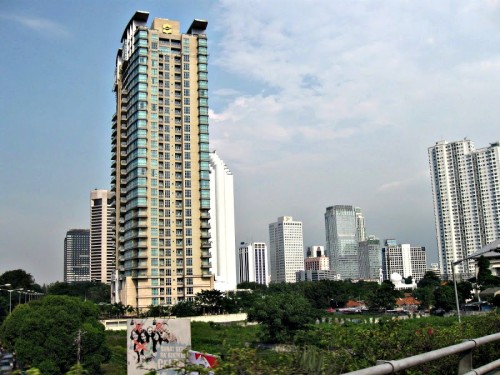Shangri-La Residences, 服务 出租公寓 | We provide Indonesia infrastructure map on various property sectors and data. Access property listings, infrastructure developments, news, and valuable transaction data for informed decisions.