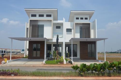 Shinano - Jakarta Garden City, residential commercial for lease sale, dijual disewakan | We provide Indonesia infrastructure map on various property sectors and data. Access property listings, infrastructure developments, news, and valuable transaction data for informed decisions.