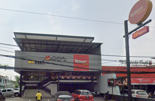 Richeese Factory Cempaka Putih, Stand Alone Retail | We provide Indonesia infrastructure map on various property sectors and data. Access property listings, infrastructure developments, news, and valuable transaction data for informed decisions.