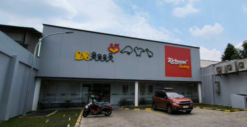 Richeese Factory Otista, Stand Alone Retail | We provide Indonesia infrastructure map on various property sectors and data. Access property listings, infrastructure developments, news, and valuable transaction data for informed decisions.