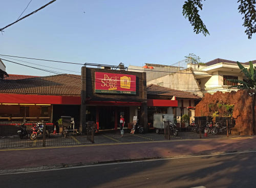 Pagi Sore Cempaka Putih, Stand Alone Retail | We provide Indonesia infrastructure map on various property sectors and data. Access property listings, infrastructure developments, news, and valuable transaction data for informed decisions.