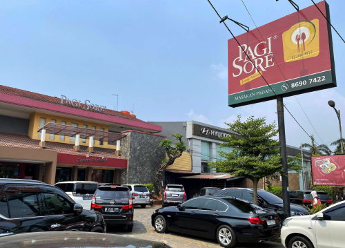 Pagi Sore Kalimalang, Stand Alone Retail | We provide Indonesia infrastructure map on various property sectors and data. Access property listings, infrastructure developments, news, and valuable transaction data for informed decisions.