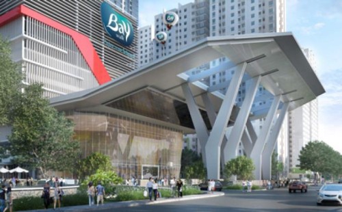 The Baywalk atau Baywalk Mall berada di Jakarta Utara, tepatnya di di Jalan Pluit Karang Ayu B1 Utara, Pluit.  Lokasi mall ini cukup unik sehingga disebut sebag...
