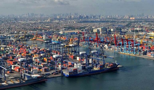 Port of Tanjung Priok, 海港 | We provide Indonesia infrastructure map on various property sectors and data. Access property listings, infrastructure developments, news, and valuable transaction data for informed decisions.