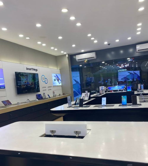 Samsung Experience Store Rawabelong, Stand Alone Retail | We provide Indonesia infrastructure map on various property sectors and data. Access property listings, infrastructure developments, news, and valuable transaction data for informed decisions.