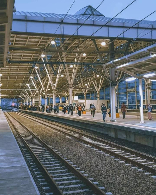 Manggarai Station, 机场火车站 | We provide Indonesia infrastructure map on various property sectors and data. Access property listings, infrastructure developments, news, and valuable transaction data for informed decisions.