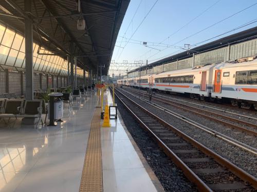 Pasar Senen Station, 城际站 | We provide Indonesia infrastructure map on various property sectors and data. Access property listings, infrastructure developments, news, and valuable transaction data for informed decisions.