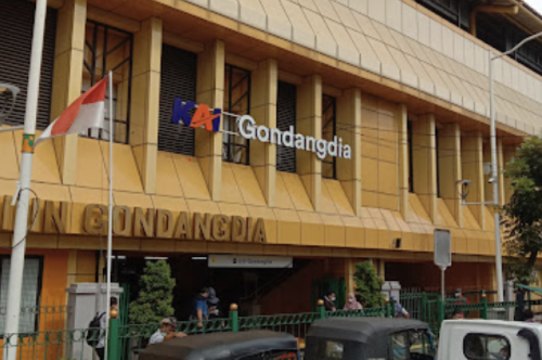 Gondangdia Station, 通勤站 | We provide Indonesia infrastructure map on various property sectors and data. Access property listings, infrastructure developments, news, and valuable transaction data for informed decisions.