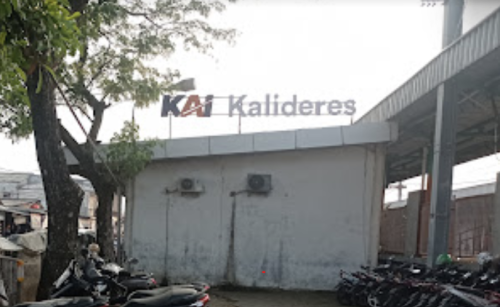 Kalideres Station, 通勤站 | We provide Indonesia infrastructure map on various property sectors and data. Access property listings, infrastructure developments, news, and valuable transaction data for informed decisions.