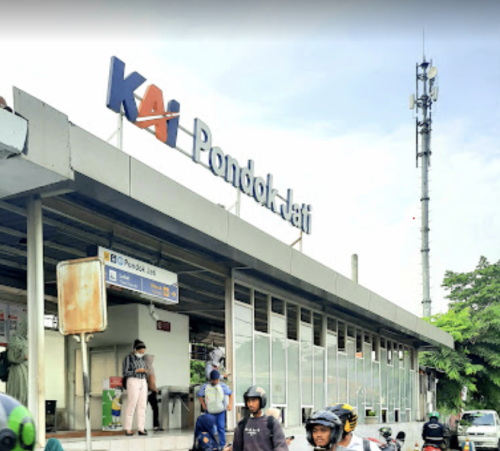 Pondok Jati Station, 通勤站 | We provide Indonesia infrastructure map on various property sectors and data. Access property listings, infrastructure developments, news, and valuable transaction data for informed decisions.