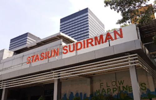 Sudirman Station, 通勤站 | We provide Indonesia infrastructure map on various property sectors and data. Access property listings, infrastructure developments, news, and valuable transaction data for informed decisions.