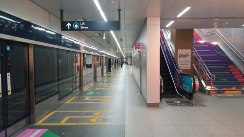 Senayan Station, 捷运站 | We provide Indonesia infrastructure map on various property sectors and data. Access property listings, infrastructure developments, news, and valuable transaction data for informed decisions.
