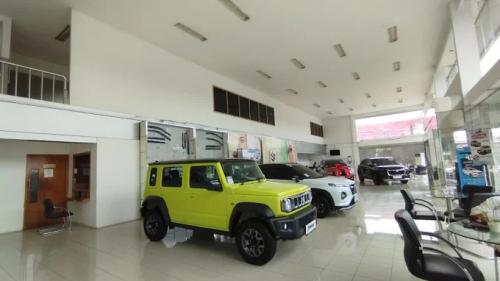 SSM Suzuki Kalimalang, Automotive Dealership | We provide Indonesia infrastructure map on various property sectors and data. Access property listings, infrastructure developments, news, and valuable transaction data for informed decisions.
