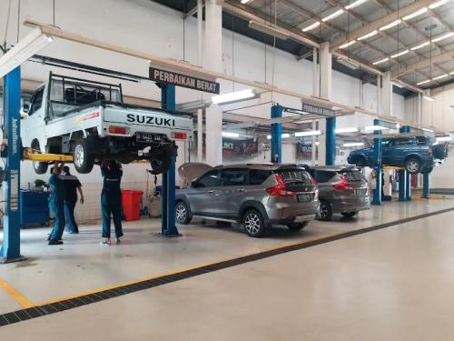 IMT Suzuki Pondok Indah Jakarta, Automotive Dealership | We provide Indonesia infrastructure map on various property sectors and data. Access property listings, infrastructure developments, news, and valuable transaction data for informed decisions.