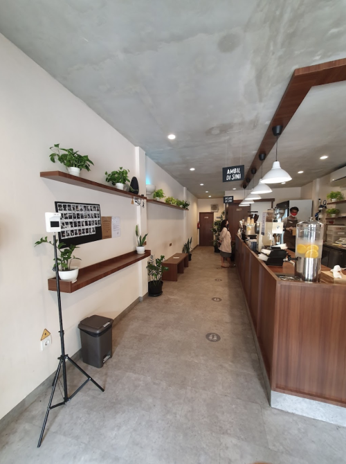 Toko Kopi Tuku Kelapa Gading, Stand Alone Retail | We provide Indonesia infrastructure map on various property sectors and data. Access property listings, infrastructure developments, news, and valuable transaction data for informed decisions.