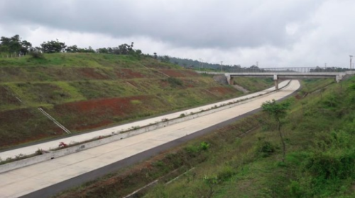 Jl. Tol Cileunyi - Sumedang - Dawuan, 收费公路 | We provide Indonesia infrastructure map on various property sectors and data. Access property listings, infrastructure developments, news, and valuable transaction data for informed decisions.