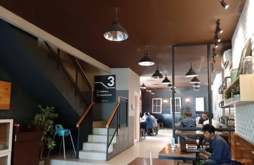 Warunk Upnormal Tebet, Stand Alone Retail | We provide Indonesia infrastructure map on various property sectors and data. Access property listings, infrastructure developments, news, and valuable transaction data for informed decisions.