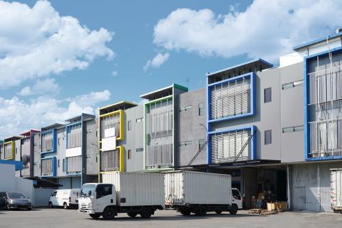 Infinia Park Warehouse, 仓库 | We provide Indonesia infrastructure map on various property sectors and data. Access property listings, infrastructure developments, news, and valuable transaction data for informed decisions.
