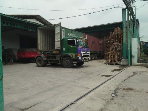 Miami Warehousing Area, 仓库 | We provide Indonesia infrastructure map on various property sectors and data. Access property listings, infrastructure developments, news, and valuable transaction data for informed decisions.