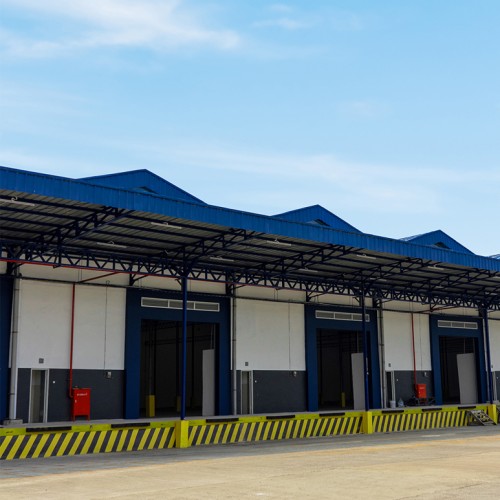 Waringin Warehouse Kapuk Indah berlokasi di Jl. Kapuk Kamal Raya, Kecamatan Penjaringan, Kota Jakarta Utara, Provinsi DKI Jakarta. Warehouse ini dikembangkan ol...