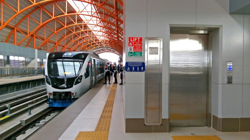 Bandara SMB II Station, 轻轨站 | We provide Indonesia infrastructure map on various property sectors and data. Access property listings, infrastructure developments, news, and valuable transaction data for informed decisions.