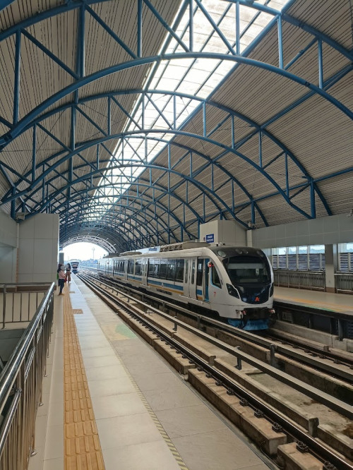 Punti Kayu Station, 轻轨站 | We provide Indonesia infrastructure map on various property sectors and data. Access property listings, infrastructure developments, news, and valuable transaction data for informed decisions.