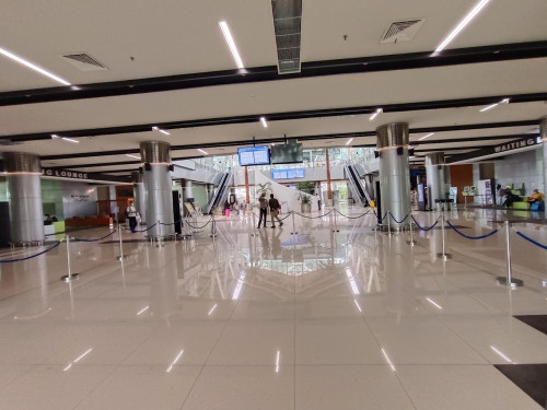 Soekarno-Hatta International Airport Station, 机场火车站 | We provide Indonesia infrastructure map on various property sectors and data. Access property listings, infrastructure developments, news, and valuable transaction data for informed decisions.