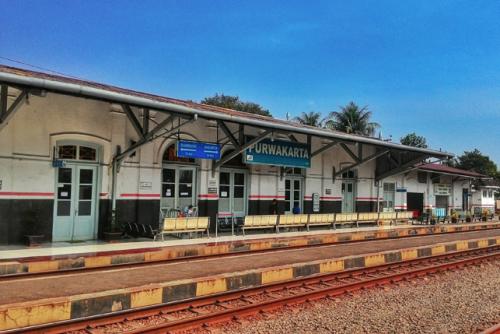Purwakarta Station, 城际站 | We provide Indonesia infrastructure map on various property sectors and data. Access property listings, infrastructure developments, news, and valuable transaction data for informed decisions.