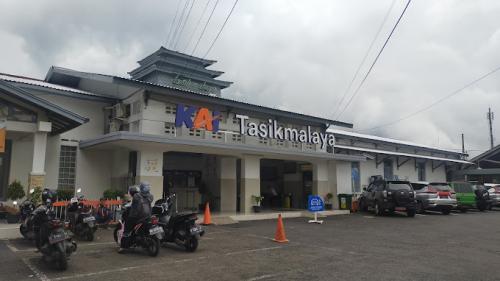 Tasikmalaya Station, 城际站 | We provide Indonesia infrastructure map on various property sectors and data. Access property listings, infrastructure developments, news, and valuable transaction data for informed decisions.