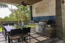 Knight Frank | Luxurious Villa in Bukit Indah Sukajadi, Kelapa Hibrida, Batam | Luxurious Villa in Bukit Indah Sukajadi (thumbnail)