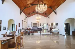 Knight Frank | Luxury Villa - Bukit Harimau, Sekupang, Batam | Luxury Villa - Bukit Harimau (thumbnail)