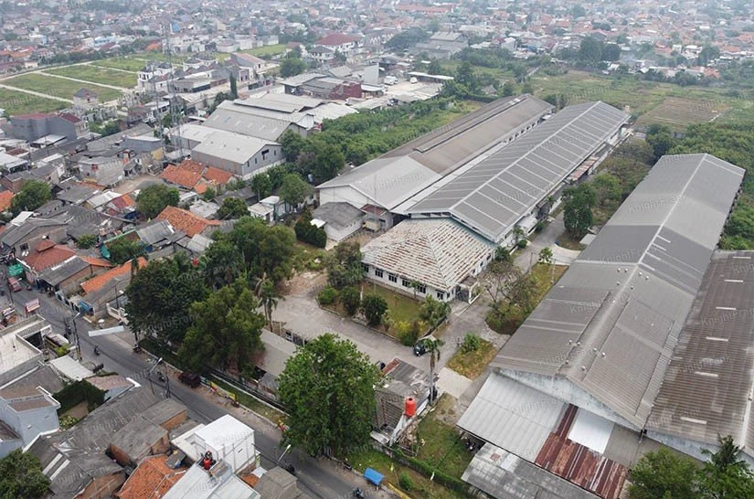 Knight Frank | Factory in Kaliabang Tengah, Bekasi | 4