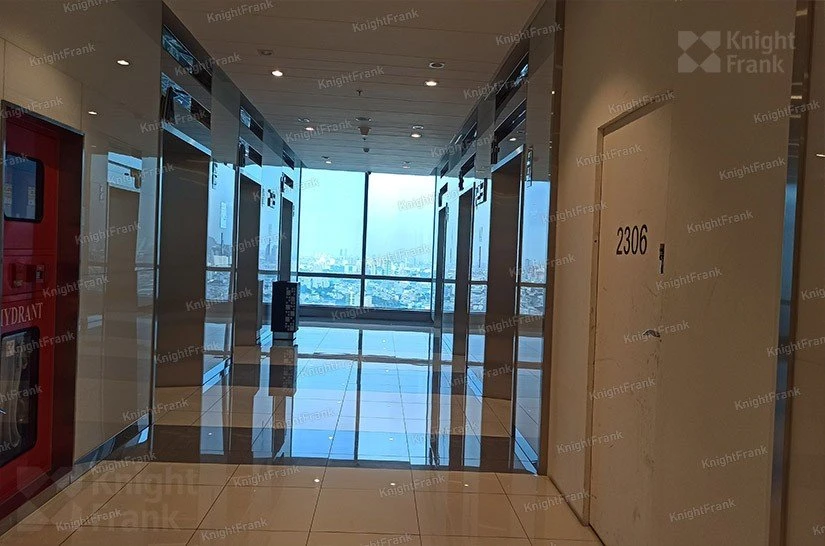 Knight Frank | Office Space at Neo Soho Capital | Photo
